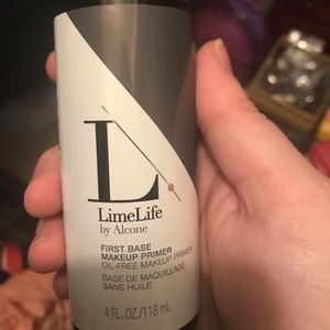 Limelife face primer